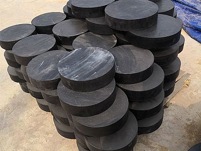 长汀县板式橡胶支座由若干层橡胶片与薄钢板经加压硫化